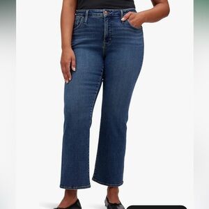 New with tags Madewell Women's Mid Rise Kick-Out  Jeans in Deep Blue 30 Tall